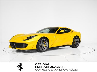 FERRARI 812 - 2
