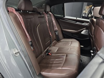 صورة مصغرة 18 لـ 2022 BMW 5 SERIES