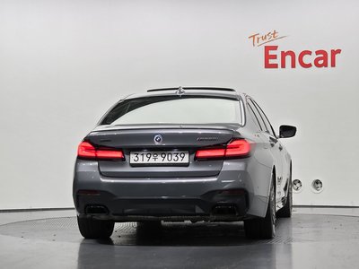 صورة 4 لـ 2022 BMW 5 SERIES