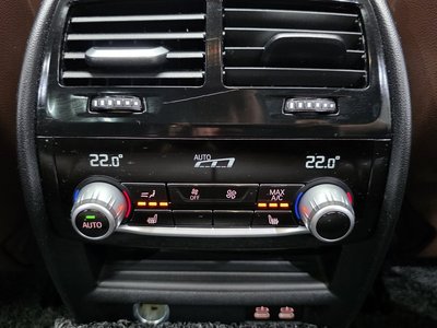 صورة مصغرة 28 لـ 2022 BMW 5 SERIES