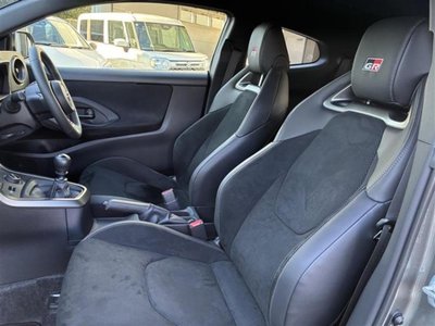 TOYOTA GR YARIS - 6