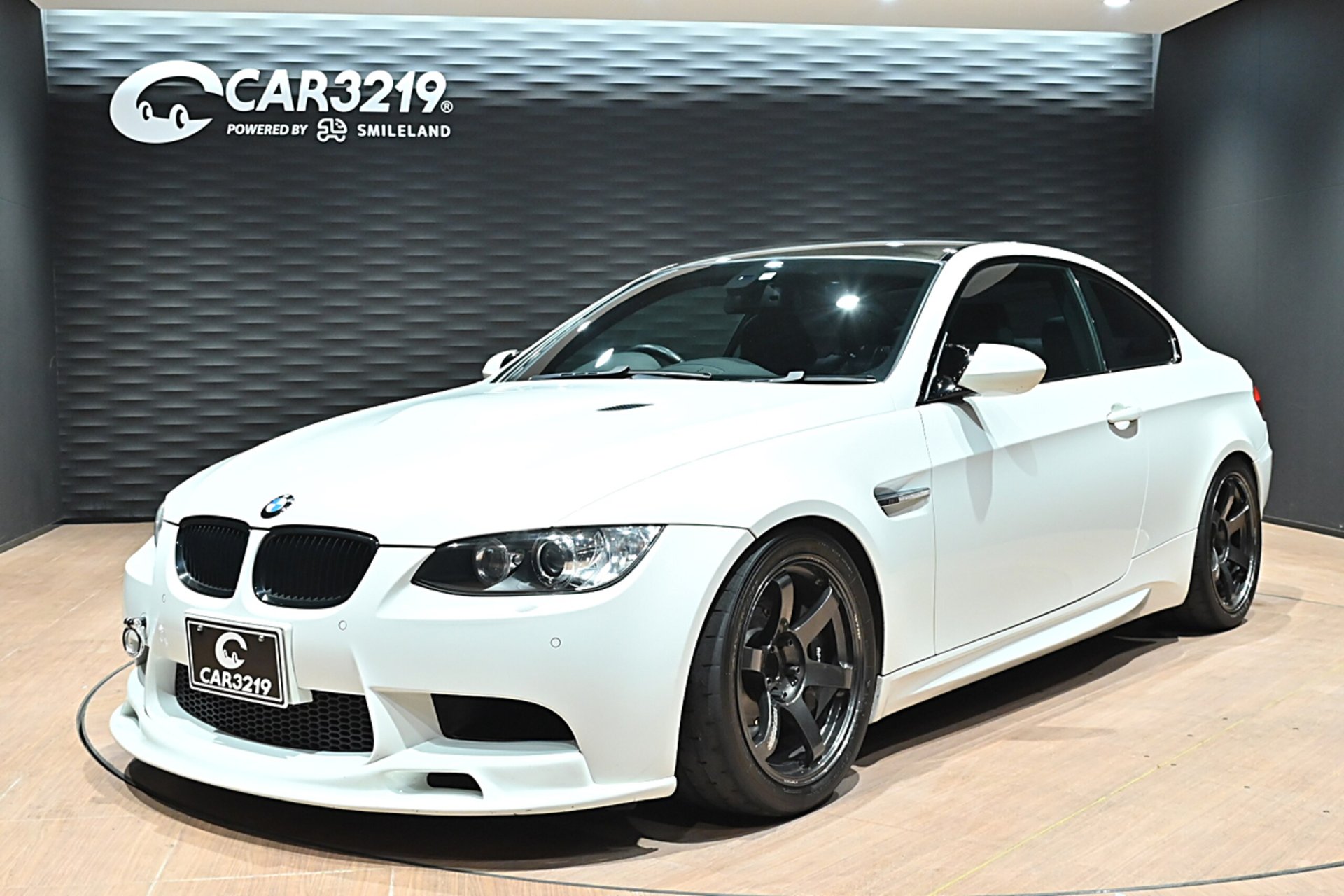 BMW M3 - View 1