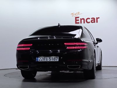 GENESIS G80 (RG3) - 4