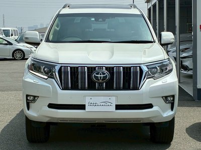 TOYOTA LAND CRUISER PRADO - 7