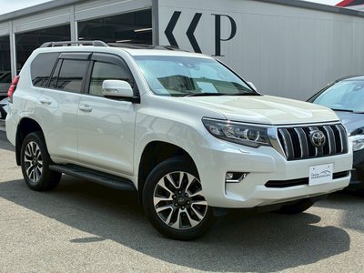 TOYOTA LAND CRUISER PRADO - 9