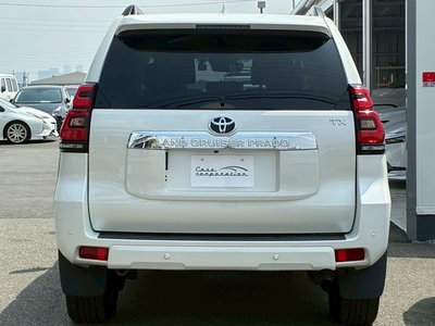 TOYOTA LAND CRUISER PRADO - 8