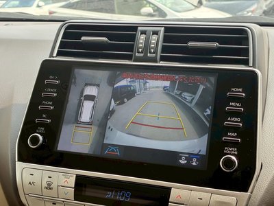 TOYOTA LAND CRUISER PRADO - 6