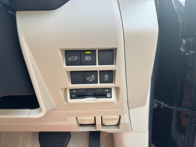 2023 Toyota LAND CRUISER 300 缩略图 36