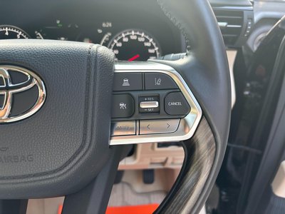 2023 Toyota LAND CRUISER 300 缩略图 32