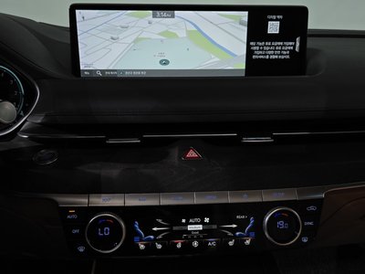 2021 Genesis G80 (RG3) — миниатюра 18