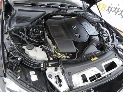 2025 Mercedes-BENZ E-CLASS 缩略图 19