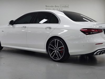 صورة 5 لـ 2021 Mercedes-BENZ E-CLASS