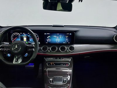 صورة 4 لـ 2021 Mercedes-BENZ E-CLASS