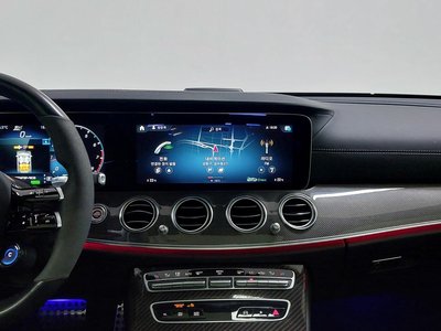 صورة مصغرة 16 لـ 2021 Mercedes-BENZ E-CLASS