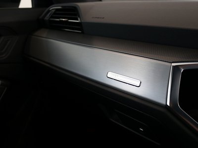 صورة مصغرة 35 لـ 2025 AUDI Q3