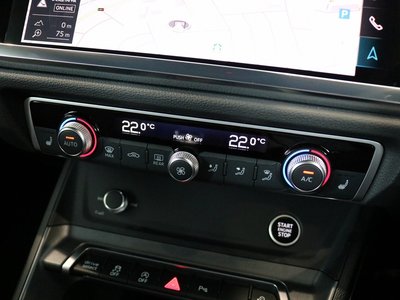 صورة مصغرة 18 لـ 2025 AUDI Q3