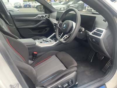 2026 BMW I4 photo 9