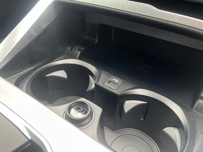 2026 BMW I4 — миниатюра 24