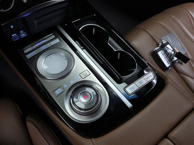 GENESIS G80 (RG3) - 9
