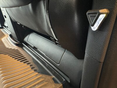 TOYOTA VELLFIRE - 10