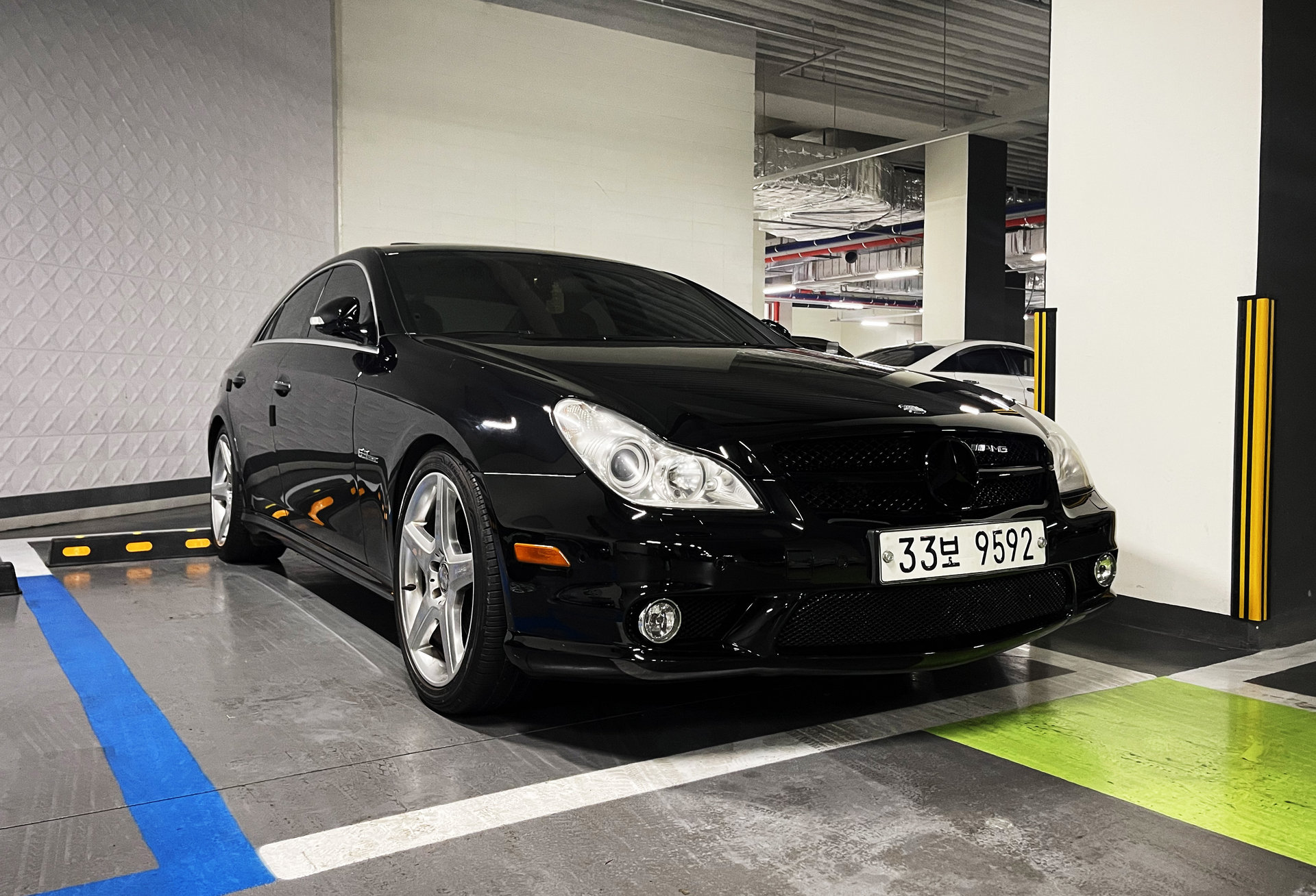 MERCEDES-BENZ CLS - View 1