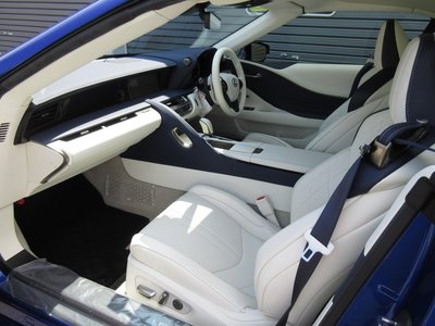 2020 Lexus LC CONVERTIBLE photo 3