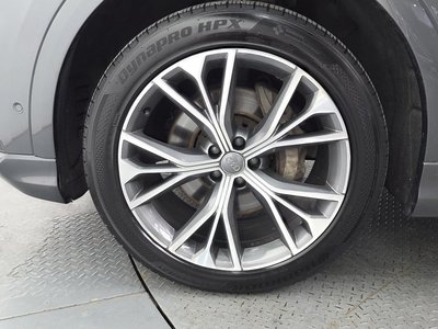 AUDI Q8 - 6