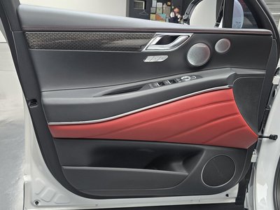 صورة مصغرة 14 لـ 2024 Genesis GV80 COUPE