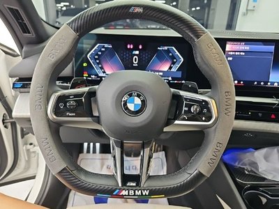 2024 BMW 5 SERIES 照片 9