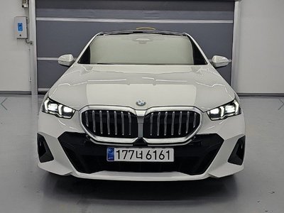 2024 BMW 5 SERIES 照片 5