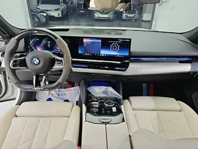 2024 BMW 5 SERIES 照片 4