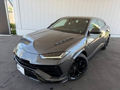 2024 Lamborghini URUS — фото 2