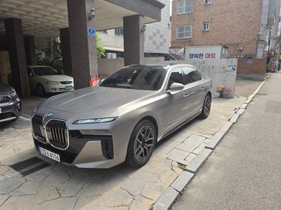 صورة 3 لـ 2023 BMW 7 SERIES
