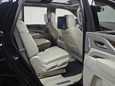 2023 Cadillac ESCALADE 5TH GENERATION 缩略图 17