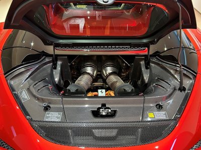 صورة 3 لـ 2023 Ferrari 296 GTS