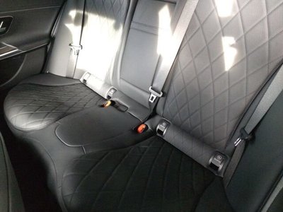 MERCEDES-BENZ E-CLASS - 6