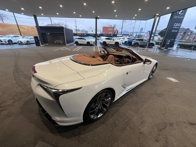 LEXUS LC CONVERTIBLE - 9