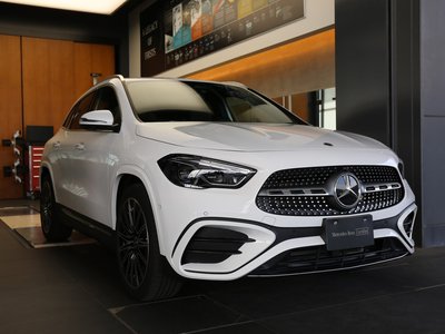 MERCEDES-BENZ GLA - 5