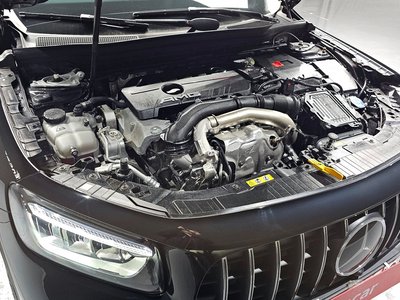 MERCEDES-BENZ GLB - 7