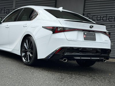 2026 Lexus IS — фото 10