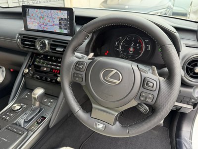 صورة مصغرة 16 لـ 2026 Lexus IS