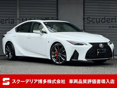 2026 Lexus IS — фото 1