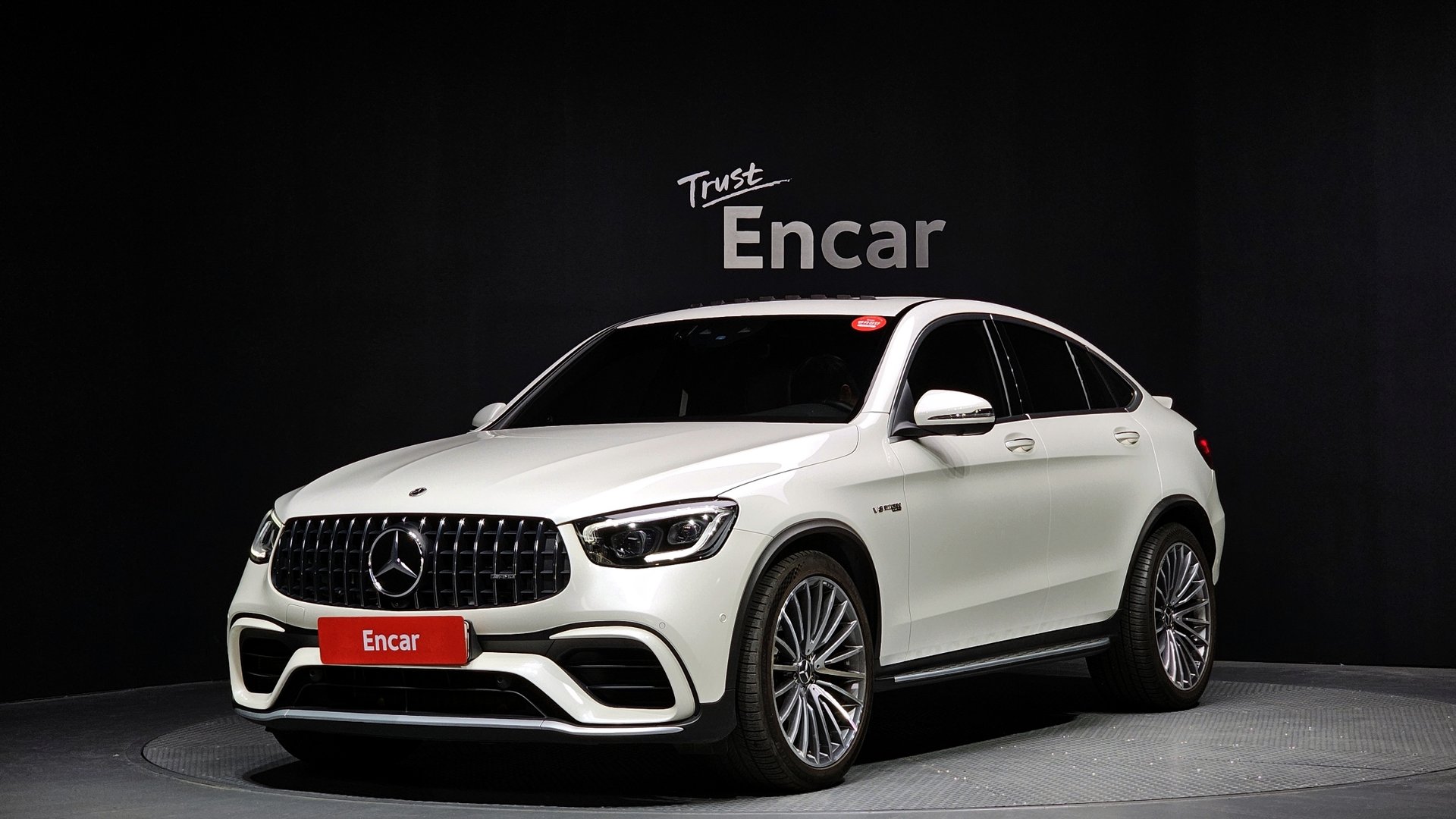 MERCEDES-BENZ GLC - View 1