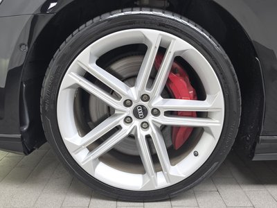 2021 AUDI S8 photo 6
