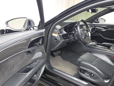 2021 AUDI S8 photo 10