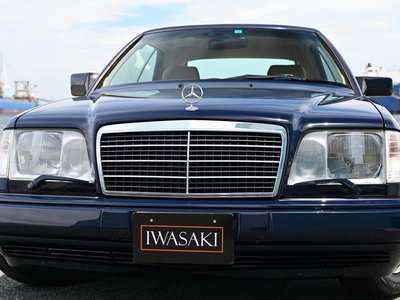 1994 Mercedes-BENZ E-CLASS 照片 2