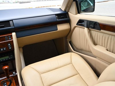 صورة مصغرة 74 لـ 1994 Mercedes-BENZ E-CLASS