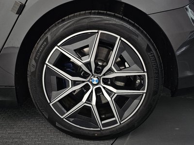 2026 BMW 5 SERIES 照片 8
