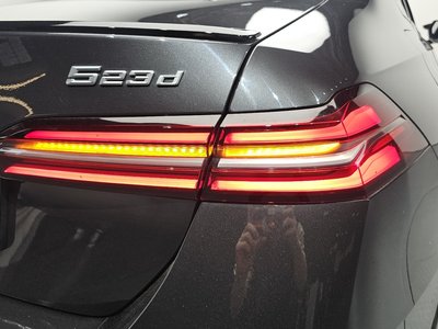 2026 BMW 5 SERIES 照片 10