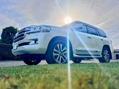 TOYOTA LAND CRUISER 200 - 2